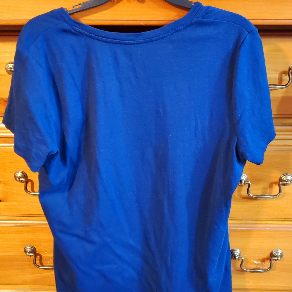 Set of Three Women's St Johns Bay V-Neck T-Shirts - Picture 8 of 8